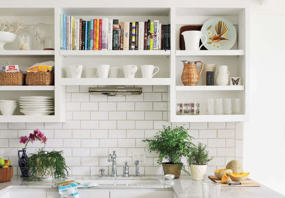 What to Put on Top of Kitchen Cabinets